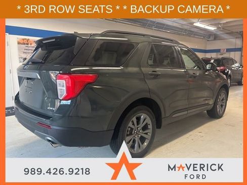 Used 2023 Ford Explorer XLT w/ Equipment Group 202A image 5