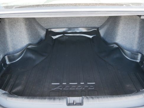 Used 2019 Honda Accord LX image 18