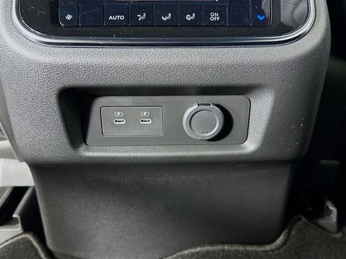 New 2026 Nissan Armada SL image 26