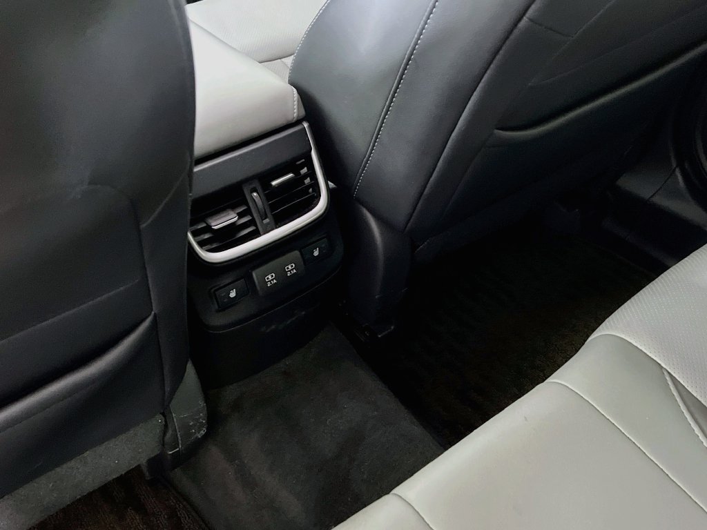 Used 2020 Subaru Outback Limited AWD/4WD image 25