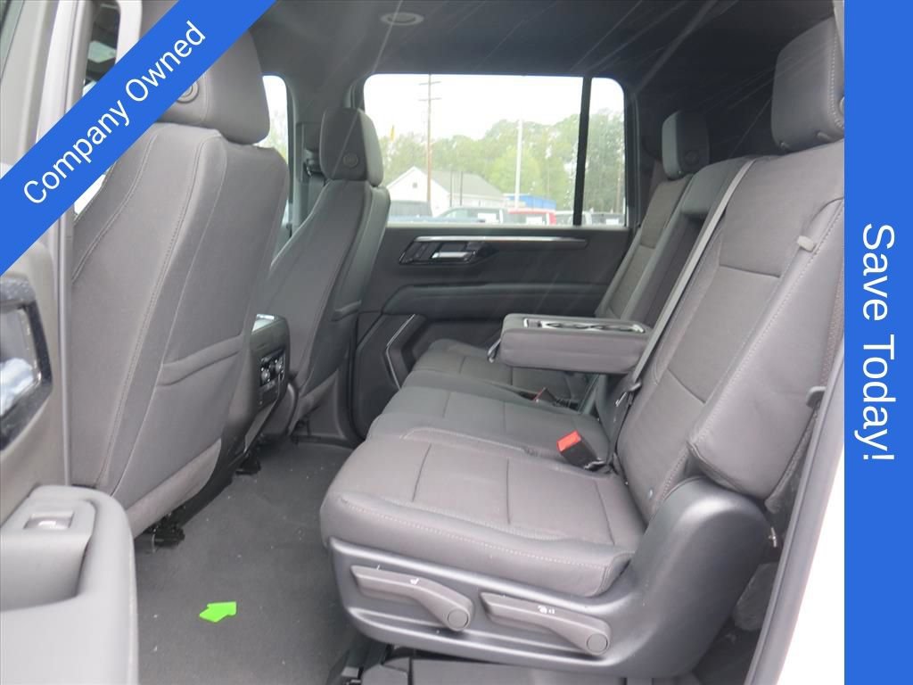 New 2026 Chevrolet Suburban LS RWD image 14