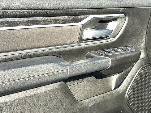 Used 2023 RAM 1500 Lone Star image 16