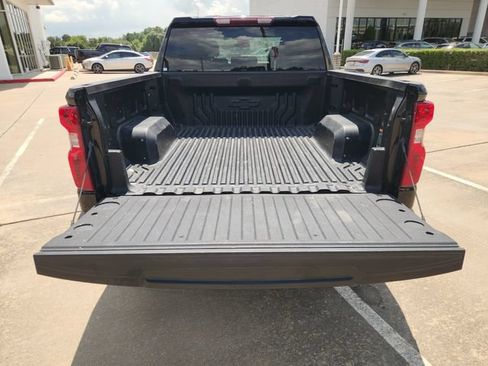 Used 2023 Chevrolet Silverado 1500 LT AWD/4WD image 33