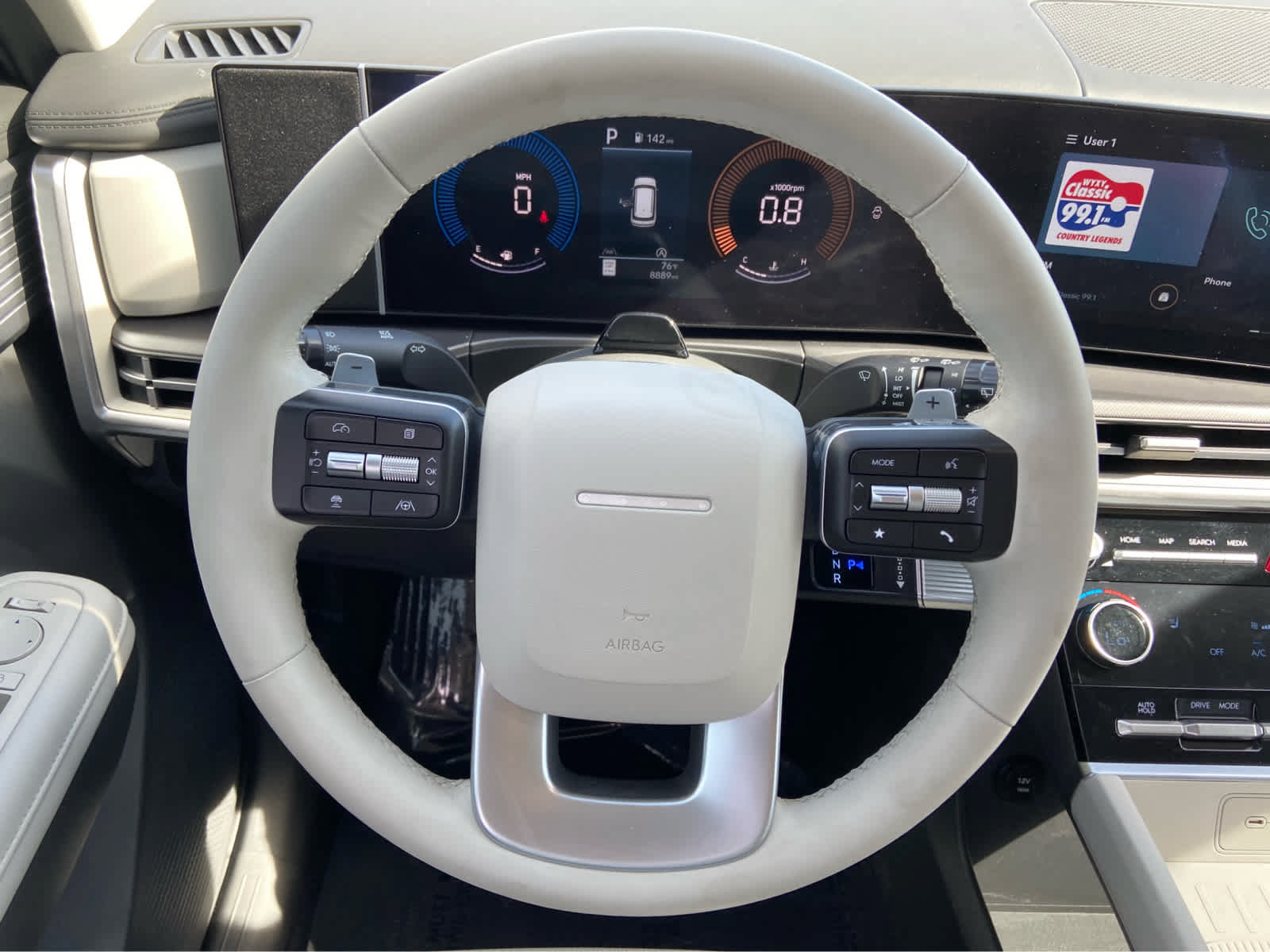 Used 2026 Hyundai Santa Fe SEL FWD image 17