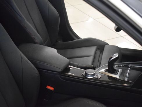 Used 2018 BMW 330i Sedan image 47