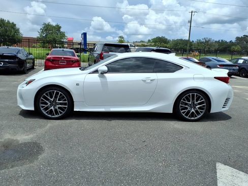 Used 2016 Lexus RC 200t RWD image 4