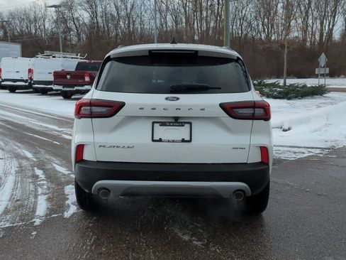 Certified 2024 Ford Escape Platinum image 7