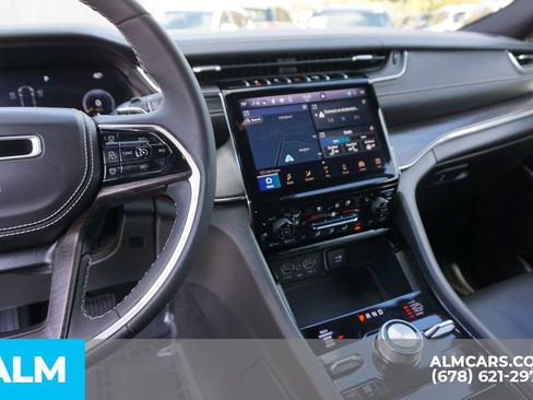 Used 2023 Jeep Grand Cherokee L Overland w/ Luxury Tech Group IV image 36