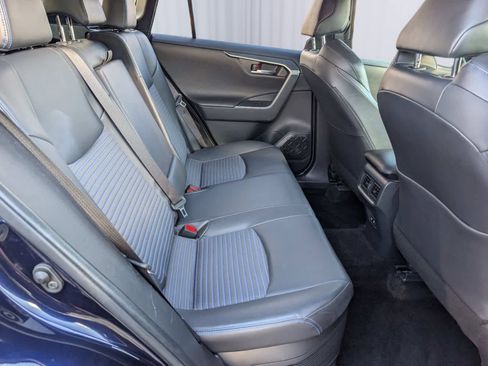 Used 2019 Toyota RAV4 XSE image 11