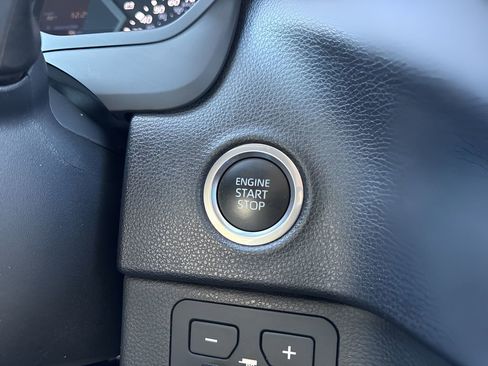 Used 2022 Toyota Tundra SR5 image 20