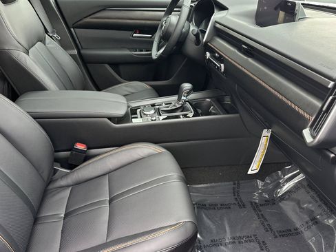 New 2026 MAZDA CX-50 AWD 2.5 S w/ Premium Package image 15