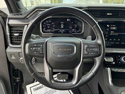 Used 2023 GMC Sierra 1500 Denali Ultimate image 10