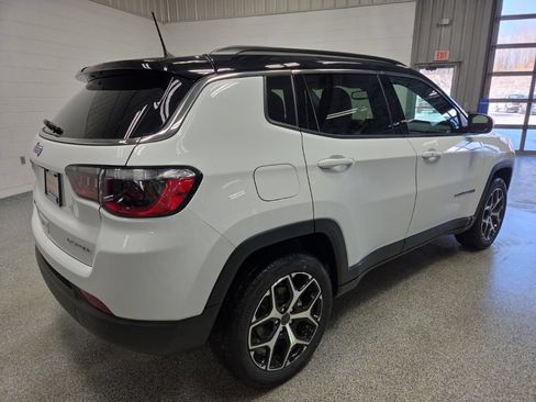 New 2026 Jeep Compass Limited AWD/4WD image 7