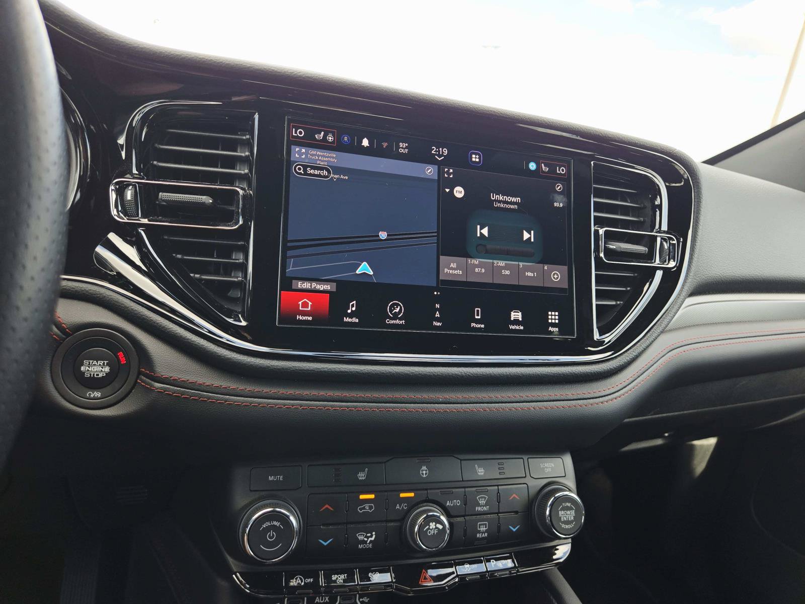 Used 2025 Dodge Durango GT AWD/4WD image 28
