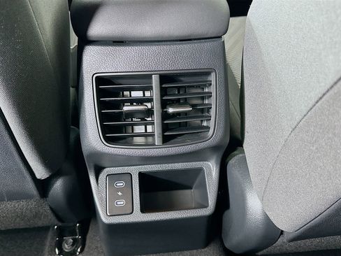 Used 2025 Kia Seltos LX AWD/4WD image 31