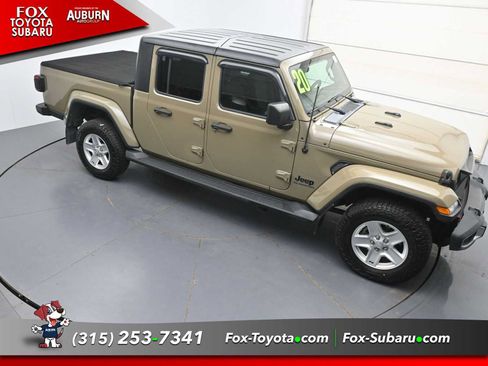 Used 2020 Jeep Gladiator Sport w/ Quick Order Package 24S AWD/4WD image 30