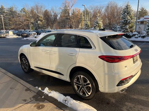 Used 2025 Audi Q5 Premium Plus image 22