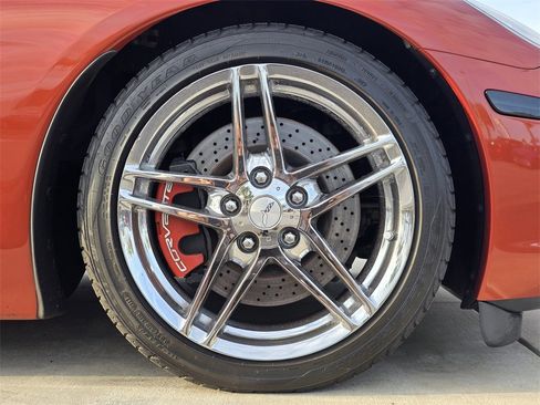 Used 2006 Chevrolet Corvette Convertible w/ Preferred Equipment Group image 12