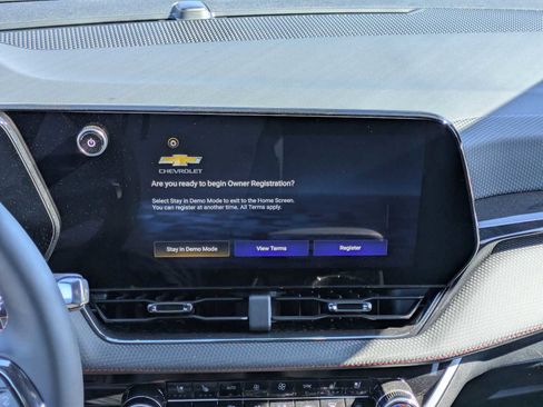 New 2026 Chevrolet Equinox RS AWD/4WD image 24