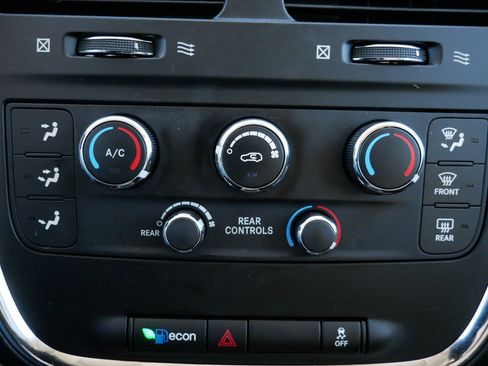 Used 2014 Dodge Grand Caravan SE w/ Quick Order Package 29E SE image 33