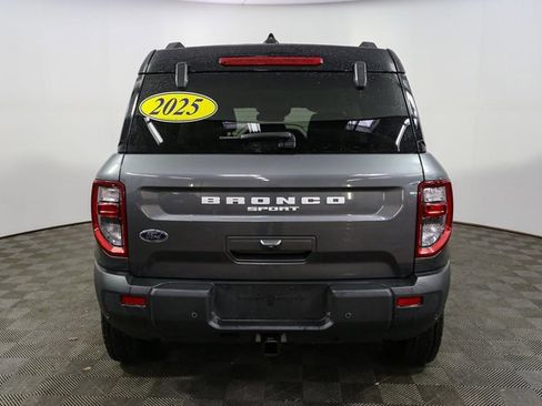 Used 2025 Ford Bronco Sport Badlands image 9