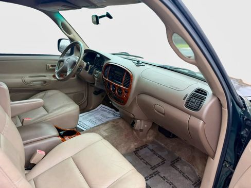 Used 2001 Toyota Tundra Limited image 16