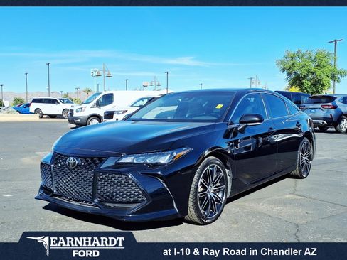 Used 2019 Toyota Avalon XSE w/ Carpet Mat Package image 1