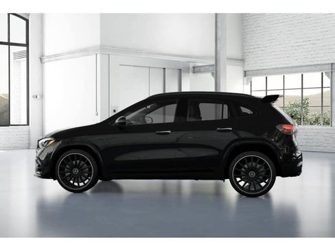New 2025 Mercedes-Benz GLA 35 AMG 4MATIC image 43
