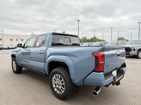 New 2026 Toyota Tacoma Limited AWD/4WD image 3