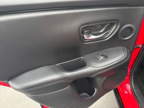 Certified 2023 Honda HR-V EX-L image 17