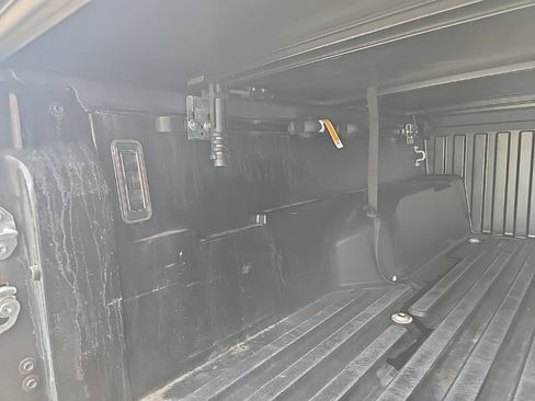 Used 2022 Toyota Tacoma SR image 26