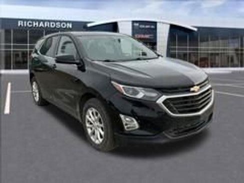 Used 2019 Chevrolet Equinox LT w/ Driver Convenience Package image 8