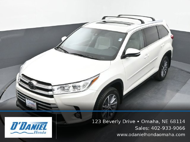 Used 2019 Toyota Highlander XLE w/ Protection Package #3 AWD/4WD image 21