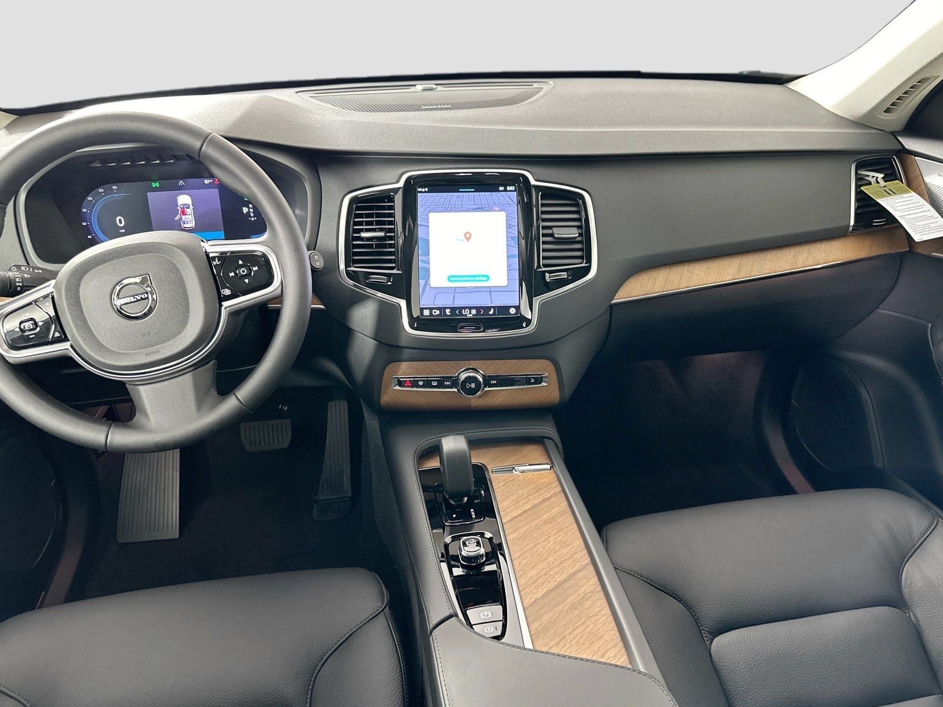 Certified 2025 Volvo XC90 T8 Plus w/ Protection Package Premier AWD/4WD image 19