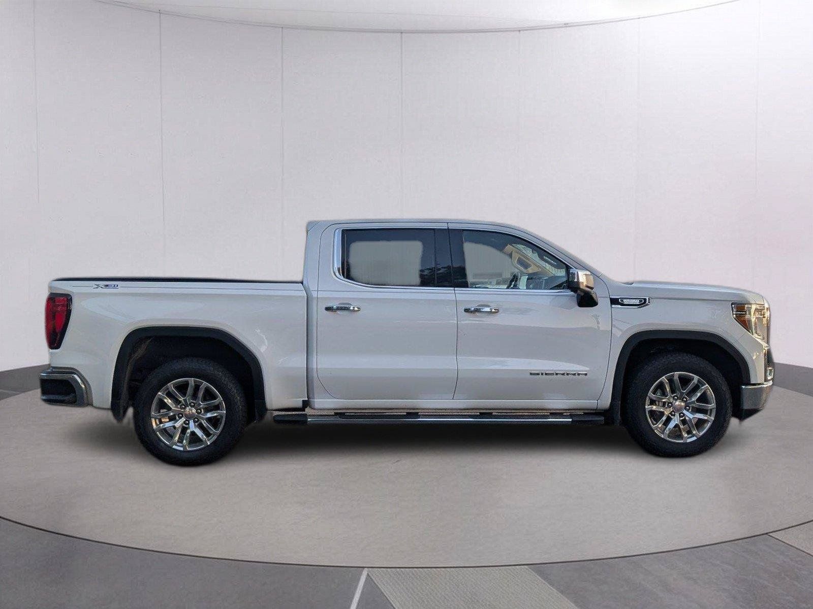 Used 2021 GMC Sierra 1500 SLT w/ SLT Premium Plus Package AWD/4WD image 8