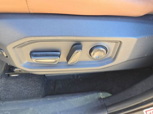 Used 2023 Toyota Tundra 1794 Edition image 11