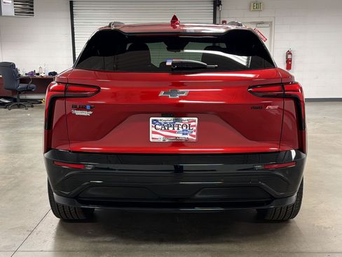 Used 2024 Chevrolet Blazer EV RS AWD/4WD image 10