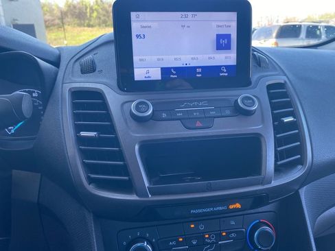 Used 2020 Ford Transit Connect XL image 16
