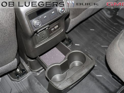 Used 2023 GMC Acadia SLE w/ Driver Convenience Package AWD/4WD image 12