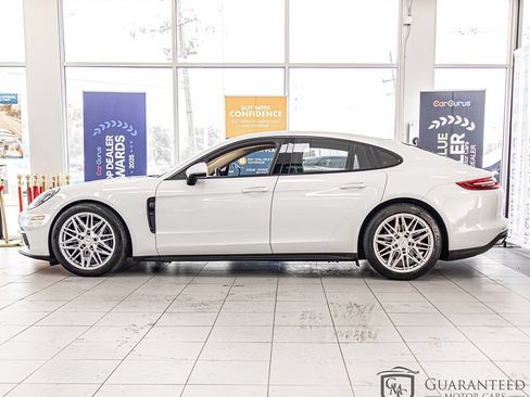 Used 2018 Porsche Panamera 4 AWD/4WD image 6