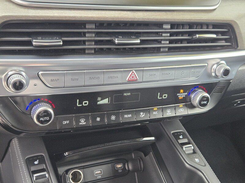 Certified 2021 Kia Telluride EX FWD image 25