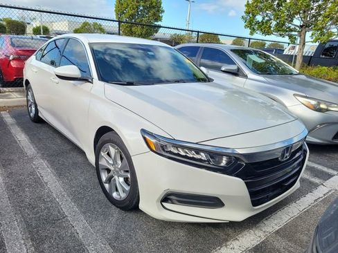 Used 2020 Honda Accord LX image 2