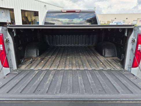 Used 2024 Chevrolet Silverado 1500 RST w/ Z71 Off-Road Package AWD/4WD image 26