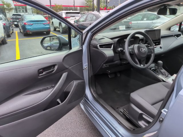 Used 2024 Toyota Corolla LE FWD image 10