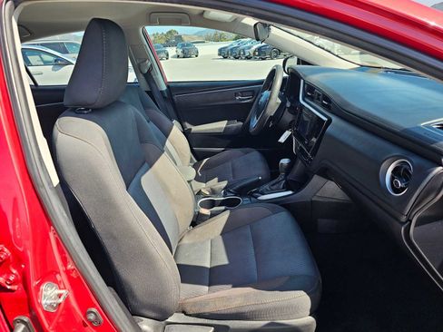 Used 2019 Toyota Corolla LE FWD image 10