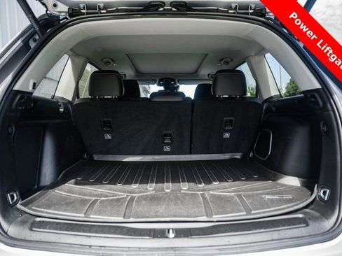 Used 2022 Jeep Grand Cherokee Limited 4xe image 19