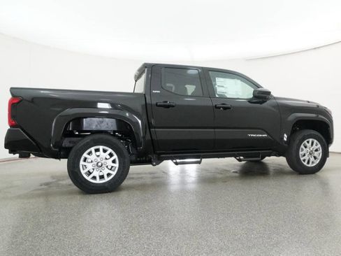 New 2026 Toyota Tacoma SR5 image 84