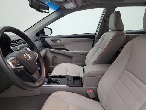 Used 2017 Toyota Camry XLE FWD image 17