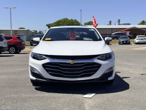 Used 2024 Chevrolet Malibu LT image 6