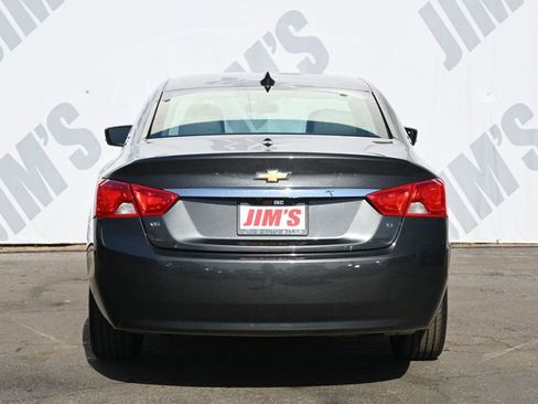 Used 2018 Chevrolet Impala LT image 5